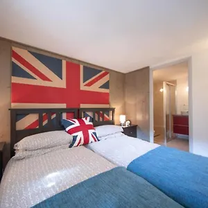 Beautiful 3 Bedroom In , Morzine France